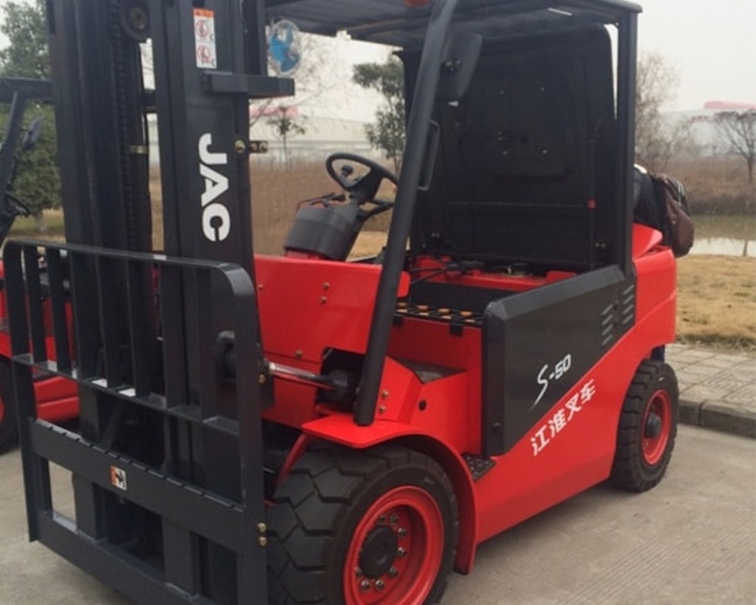 Электрический погрузчик JAC CPD50