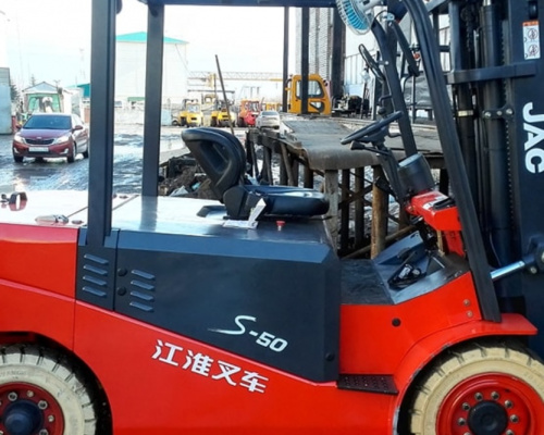 Электрический погрузчик JAC CPD80